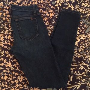 Joe’s skinny jeans size 26